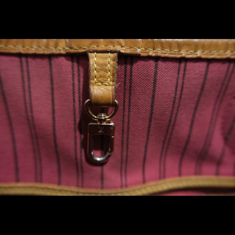 Louis Vuitton Neverfull MM Pivoine - Picture 7 of 15